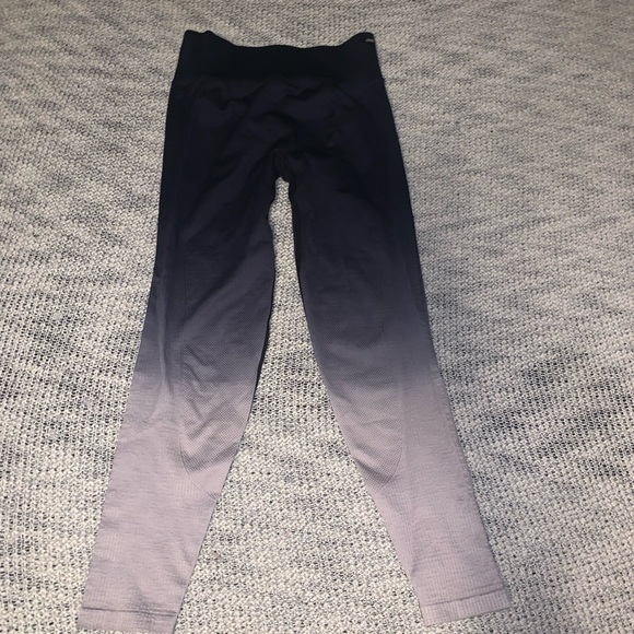 7 PAIR BUNDLE PINK VICTORIA’S SECRET SEAMLESS LEGGINGS IN VARIOUS COLORS -MEDIUM - Picture 6 of 15